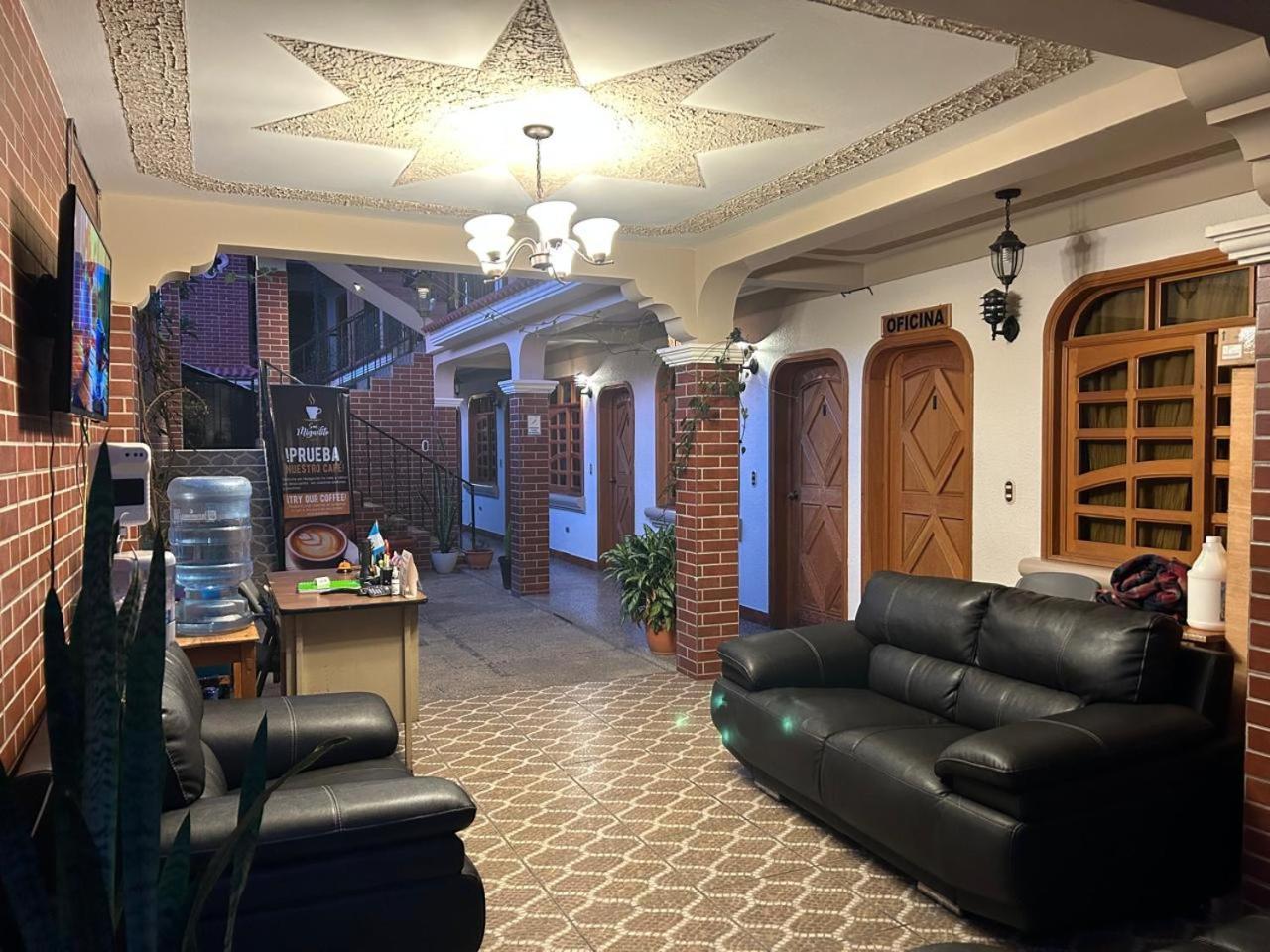 Posada Don Miguel Panajachel Εξωτερικό φωτογραφία